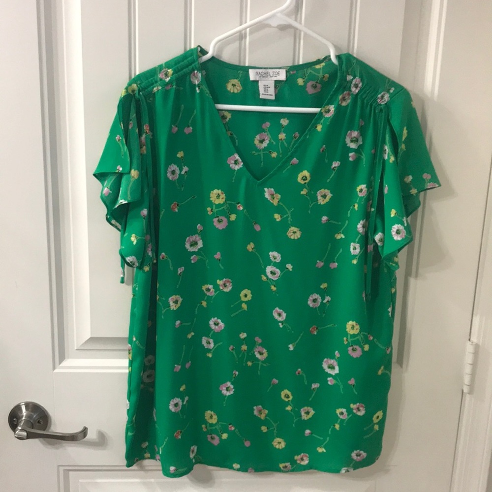 Rachel Zoe green floral split sleeve blouse